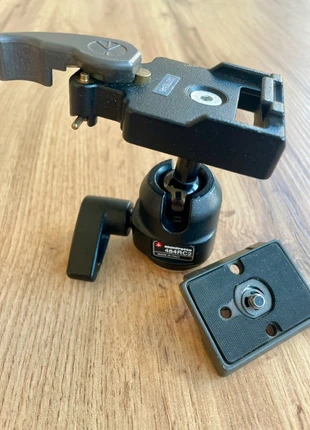 Manfrotto 484 RC Stativkopf, marque: Manfrotto, état: Très bon état, 22,00 €, 23,80 € Protection acheteurs incluse