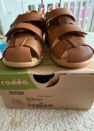 Froddo Dallas Cognac 23, marque: Froddo, état: Neuf sans étiquette, taille: 23, 25,00 €, 26,95 € Protection acheteurs incluse