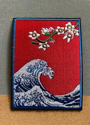 Patch thermocollant vague et cerisier japon, état: Très bon état, 5,00 €, 5,95 € Protection acheteurs incluse