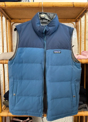 Patagonia M's Reversible Bivy Down Vest, marque: Patagonia, état: Neuf sans étiquette, taille: M, 95,00 €, 100,45 € Protection acheteurs incluse