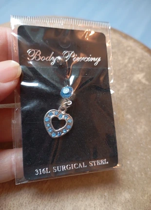 Piercing cœur pour nombril neuf, marke: sans marque, zustand: Neu, mit Etikett, 4,00 €, 4,90 € inklusive Vinted-Käuferschutz