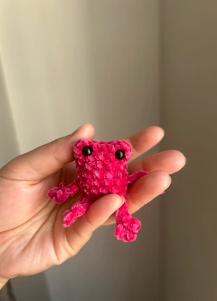 Peluche grenouille rose foncé crochet porte clef, brand: crochet, condition: Very good, size: One size, €3.00, €3.85 includes Buyer Protection