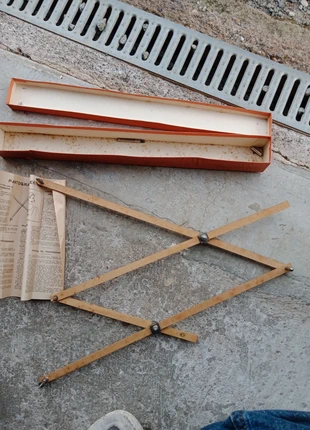 Pantographe ancien de dessinateur architecte dans sa boîte et notice., brand: Unis, condition: Very good, €25.00, €26.95 includes Buyer Protection