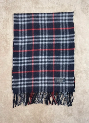 Écharpe Burberry à quadrillage Bleu 100% cachemire Made in England - vintage y2k, marke: Burberry, zustand: Sehr gut, 35,00 €, 37,45 € inklusive Vinted-Käuferschutz