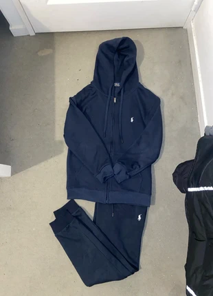 Ensemble bleu ralph lauren S, marke: Ralph Lauren, zustand: Neu, größe: S, 120,00 €, 126,70 € inklusive Vinted-Käuferschutz