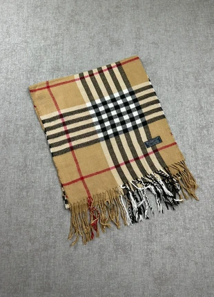 Écharpe Burberry beige, marque: Burberry, état: Très bon état, 60,00 €, 63,70 € Protection acheteurs (Pro) incluse