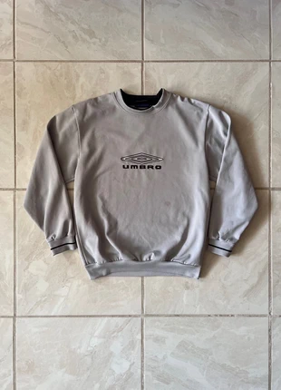 Sweat Umbro Vintage Gris / Blanc et Noir S, marque: Umbro, état: Très bon état, taille: S, 31,00 €, 33,25 € Protection acheteurs incluse
