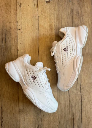 Sneakers Adidas Ambition - Taille 37, marca: adidas, estado: Novo sem etiquetas, tamanho: 37, €60.00, €63.70 inclui Proteção do Comprador