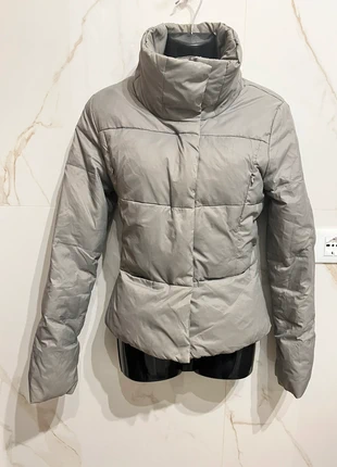 Piumino grigio Motivi🥰, marque: Vintage Dressing, état: Très bon état, taille: S / 36 / 8, 21,00 €, 22,75 € Protection acheteurs incluse