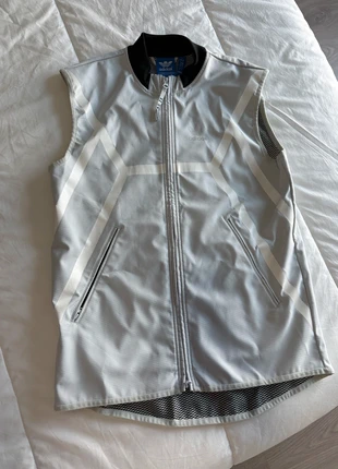 Chaleco Adidas talla S hombre, brand: adidas, condizioni: Nuovo senza cartellino, €12.00, €13.30 include la Protezione acquisti