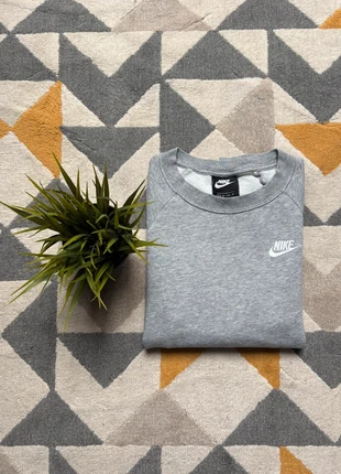 Sweat pull Nike gris - XS, marque: Nike, état: Très bon état, taille: 14 ans / 164 cm, 24,90 €, 26,85 € Protection acheteurs (Pro) incluse