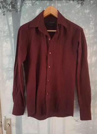 ◇ bordeaurode heren blouse, merk: New Mentality, staat: Heel goed, maat: S, € 2,50, € 3,33 inclusief Kopersbescherming