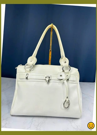 Sac à main et à épaule Lancaster en cuir blanc, brand: Lancaster, condition: Good, €44.00, €46.90 includes Buyer Protection Pro