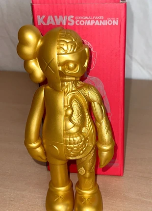 Figura Kaws Companion Dorada Golden Open Edition 20 cm., marque: Kaws, état: Neuf sans étiquette, taille: Taille unique, 30,00 €, 32,20 € Protection acheteurs incluse