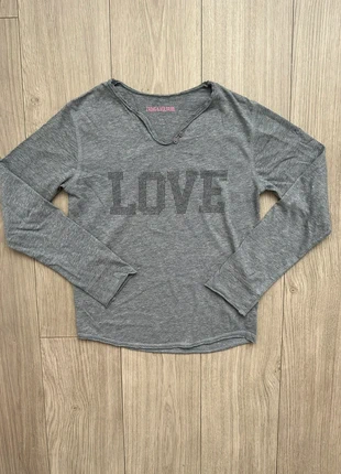 Blouse manche longues zadig et voltaire enfant, marque: Zadig & Voltaire, état: Très bon état, taille: 10 ans / 140 cm, 12,00 €, 13,30 € Protection acheteurs incluse