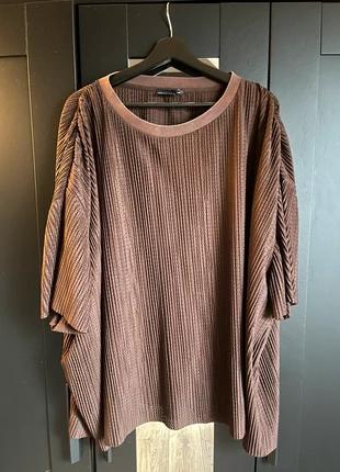 Geplooid bruin T-shirt, merk: ASOS, staat: Goed, maat: XXL, € 10,00, € 11,20 inclusief Kopersbescherming