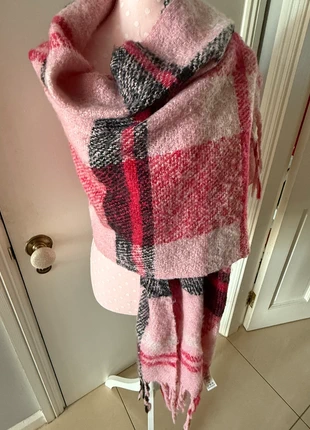 Savida (Dunnes Stores) oversized scarf, brand: Savida, condition: Very good, €8.00, €9.10 includes Buyer Protection