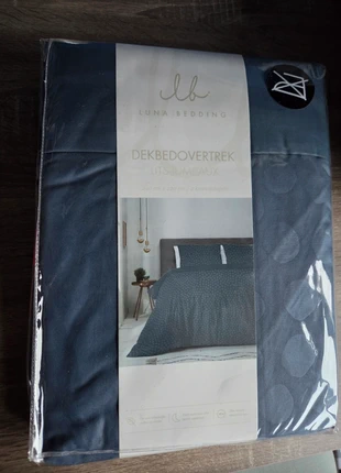 Lits-jumeaux dekbedovertrek donkerblauw, brand: Luna bedding, condizioni: Nuovo con cartellino, taglia: King size (220-240 cm x 220-260 cm), €13.50, €14.88 include la Protezione acquisti