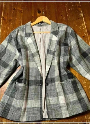 Blazer gris à carreaux gris taille S, marque: Marque française, état: Très bon état, taille: S / 36 / 8, 5,00 €, 5,95 € Protection acheteurs incluse