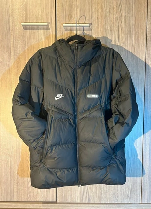 Nike Air Max Storm-FIT Windrunner Jacket, brand: Nike, condizioni: Nuovo senza cartellino, taglia: M, €180.00, €189.70 include la Protezione acquisti