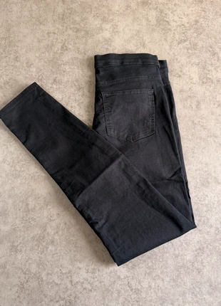 🖤 Pantalon H&M – Slim noir – Taille 38, marque: H&M, état: Très bon état, taille: M / 38 / 10, 6,90 €, 7,95 € Protection acheteurs incluse