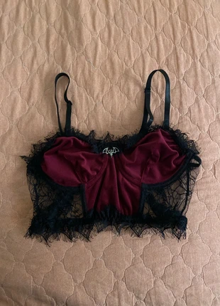 Top vellutato rosso con pizzo nero Goth, marque: Romwe, état: Très bon état, taille: M / 38 / 10, 3,00 €, 3,85 € Protection acheteurs incluse