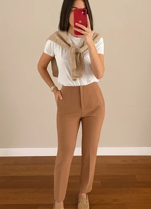 Pantalon beige, marque: Zara, état: Neuf sans étiquette, taille: S / 36 / 8, 7,00 €, 8,05 € Protection acheteurs incluse