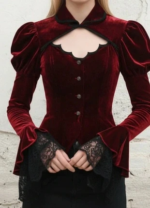Blouse élégante en velours bordeaux avec dentelle noire taille M38 vintage style gothique Y2K, merk: Vamp, staat: Heel goed, maat: M / 38 / 10, € 34,90, € 37,35 inclusief Kopersbescherming