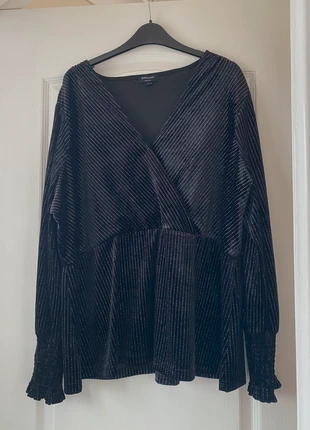JD Williams Sparkly Velvet Wrap Top - Size 22, brand: JD Williams, condition: Very good, size: XL / UK 20-22, £3.99, £4.89 includes Buyer Protection
