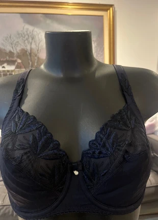 Soutien gorge brodé Primadonna 80E, marca: PrimaDonna, estado: Novo com etiquetas, tamanho: 65E, €35.00, €37.45 inclui Proteção do Comprador Pro