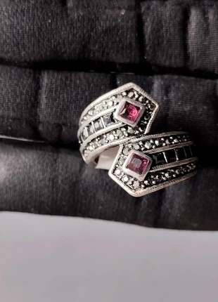 Anillo vintage estilo años 2000 en plateado envejecido | diseño geométrico · T. 19, marque: Boutique Madrid, état: Neuf avec étiquette, taille: 19 mm, 9,90 €, 11,10 € Protection acheteurs incluse