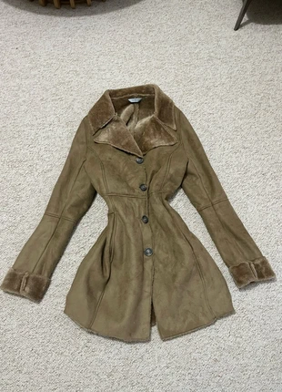 manteau en daim et fausse fourrure vintage beige - y2k, marque: COQUETTE, état: Très bon état, taille: M / 38 / 10, 13,99 €, 15,39 € Protection acheteurs incluse