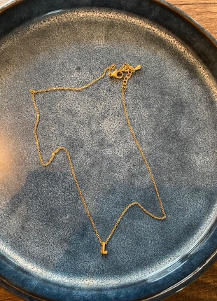 Ketting met letter L, merk: Lucardi, staat: Nieuw zonder prijskaartje, € 2,00, € 2,80 inclusief Kopersbescherming