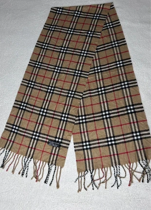 Écharpe Burberry beige en laine neuve sans étiquettes, brand: Burberry, condition: New without tags, €49.00, €52.15 includes Buyer Protection