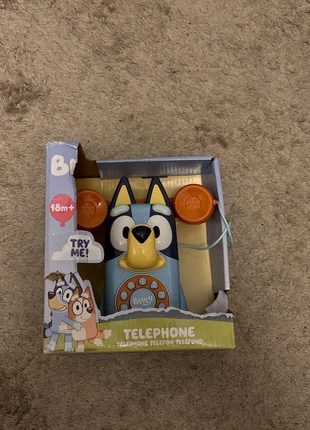 Bluey telefoon, staat: Nieuw met prijskaartje, maat: Prematuur, tot 44 cm, € 10,00, € 11,20 inclusief Kopersbescherming