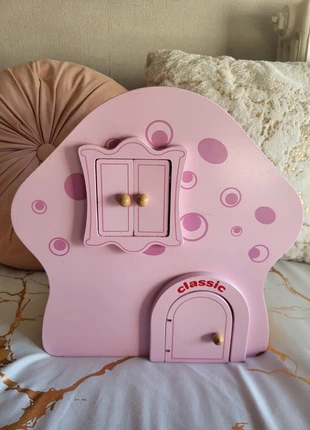 Petite maison, marca: Maison, estado: Satisfatório, tamanho: 3 anos / 98 cm, €3.00, €3.85 inclui Proteção do Comprador