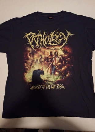 Pathology T-shirt, état: Neuf sans étiquette, taille: XL, 15,00 €, 16,45 € Protection acheteurs incluse