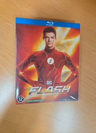 The flash DC season 8 Blu rey, staat: Nieuw met prijskaartje, € 15,00, € 16,45 inclusief Kopersbescherming