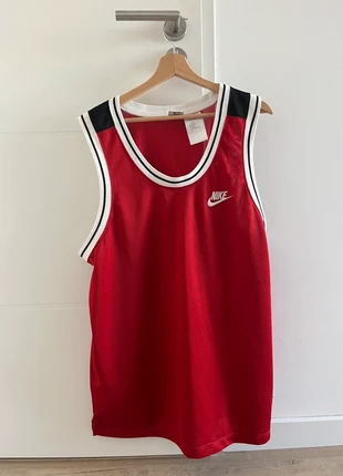 Maillot Nike sans manche Basketball rouge – Taille L, merk: Nike, staat: Heel goed, maat: L, € 8,50, € 9,63 inclusief Kopersbescherming