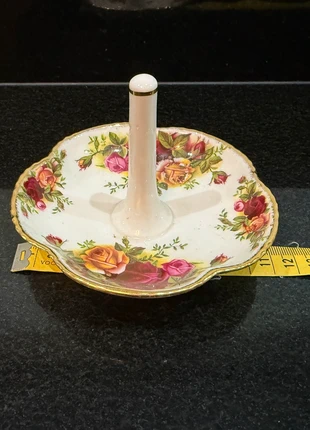 Royal Albert Old Country Roses ringen / sierraden schaaltje, marque: ROYAL ALBERT, état: Bon état, 10,00 €, 11,20 € Protection acheteurs incluse