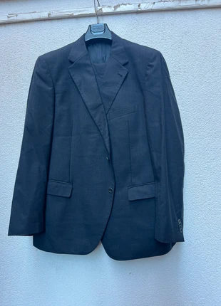 Precioso traje chaqueta Dustin de El Corte Ingles, marca: Dustin, estado: Muy bueno, tamaño: 64, 29,00 €, 30,45 € Protección al comprador incluida