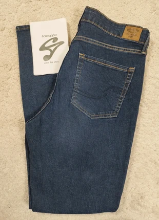 Jeans Levi's taille haute skinny , elasthanne , authentique neuf sans étiquette 🇫🇷 38 •W29 L30, marque: Levi's, état: Neuf sans étiquette, taille: M / 38 / 10, 16,00 €, 17,50 € Protection acheteurs (Pro) incluse