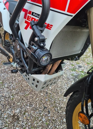 Phares additionnel moto, état: Neuf avec étiquette, 50,00 €, 53,20 € Protection acheteurs incluse