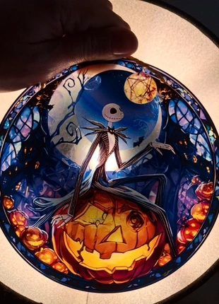 Disque décoratif translucide 15 cm – Jack Skellington (effet vitrail), marke: THE NIGHTMARE BEFORE CHRISTMAS, zustand: Neu, 14,00 €, 15,40 € inklusive Vinted-Käuferschutz