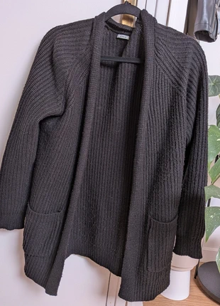 Gilet noir long en maille, marque: Pimkie, état: Très bon état, taille: M / 38 / 10, 5,00 €, 5,95 € Protection acheteurs incluse