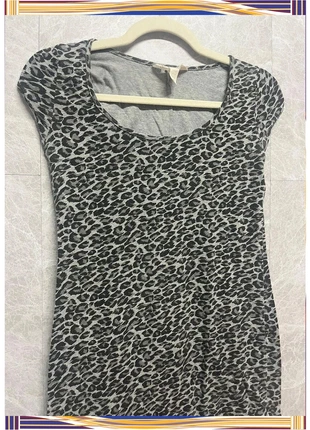 🐆 Mini vestido animal print leopardo gris y negro – Talla M, marque: Zara, état: Très bon état, taille: M / 38 / 10, 6,00 €, 7,00 € Protection acheteurs incluse