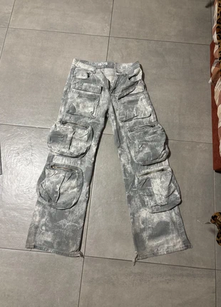 Pantaloni fantasia militare, marque: Local, état: Très bon état, taille: XS / 34 / 6, 15,00 €, 16,45 € Protection acheteurs incluse