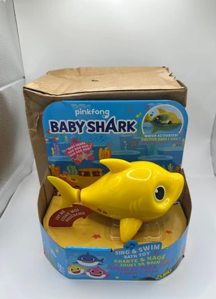 Gioco Acquatico Baby Shark - Pesce Canterino, merk: Pinkfong, staat: Nieuw zonder prijskaartje, maat: 12-18 maanden / 80 cm, € 10,00, € 11,20 inclusief Kopersbescherming Pro