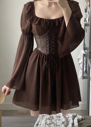 Robe médiévale gothique chocolat avec corset lacé – Taille S, marque: Moonveil Atelier, état: Très bon état, taille: S / 36 / 8, 39,90 €, 42,60 € Protection acheteurs (Pro) incluse