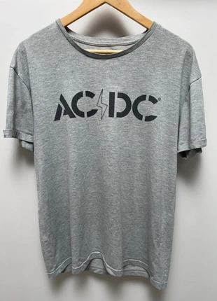 AC/DC grey t-shirt Mens Large, marque: AC/DC, état: Bon état, taille: L, 15,00 €, 16,45 € Protection acheteurs incluse